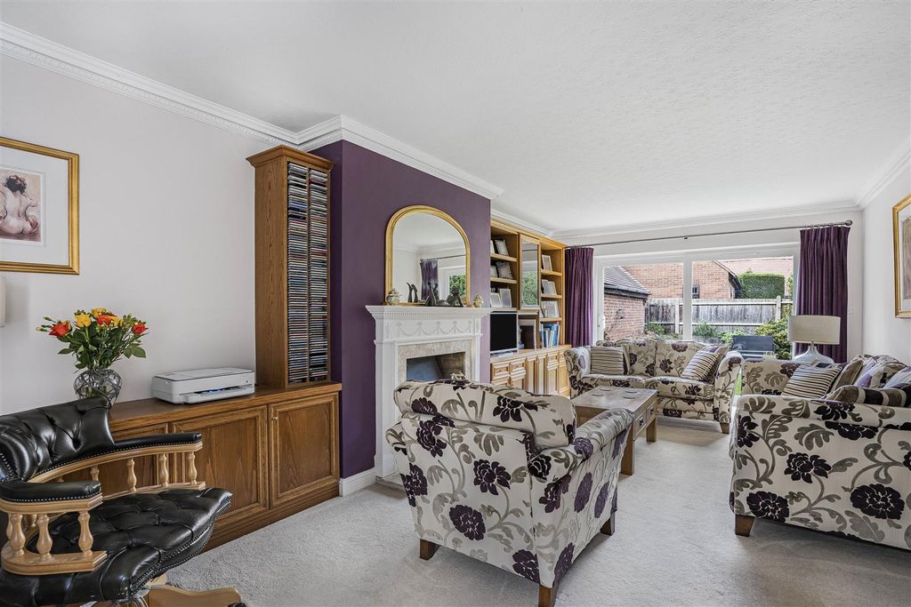 Property photo 3 of 32 17_62598.Jpg