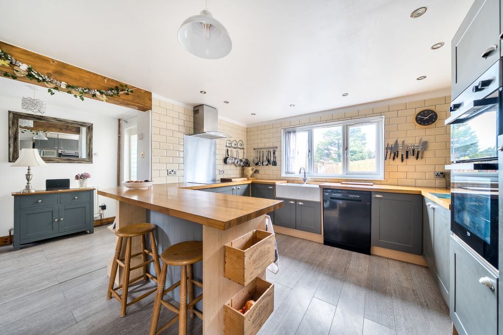 Property photo 2 of 20 1402367-5-6970Ec13Ad6F9