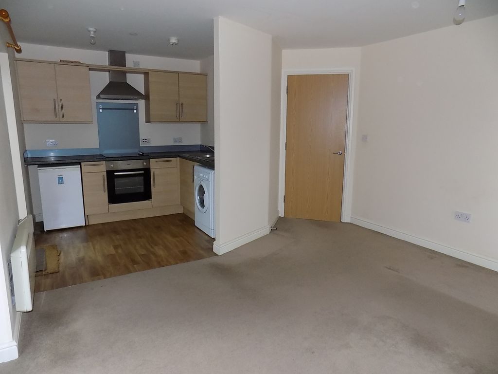 Property photo 3 of 9