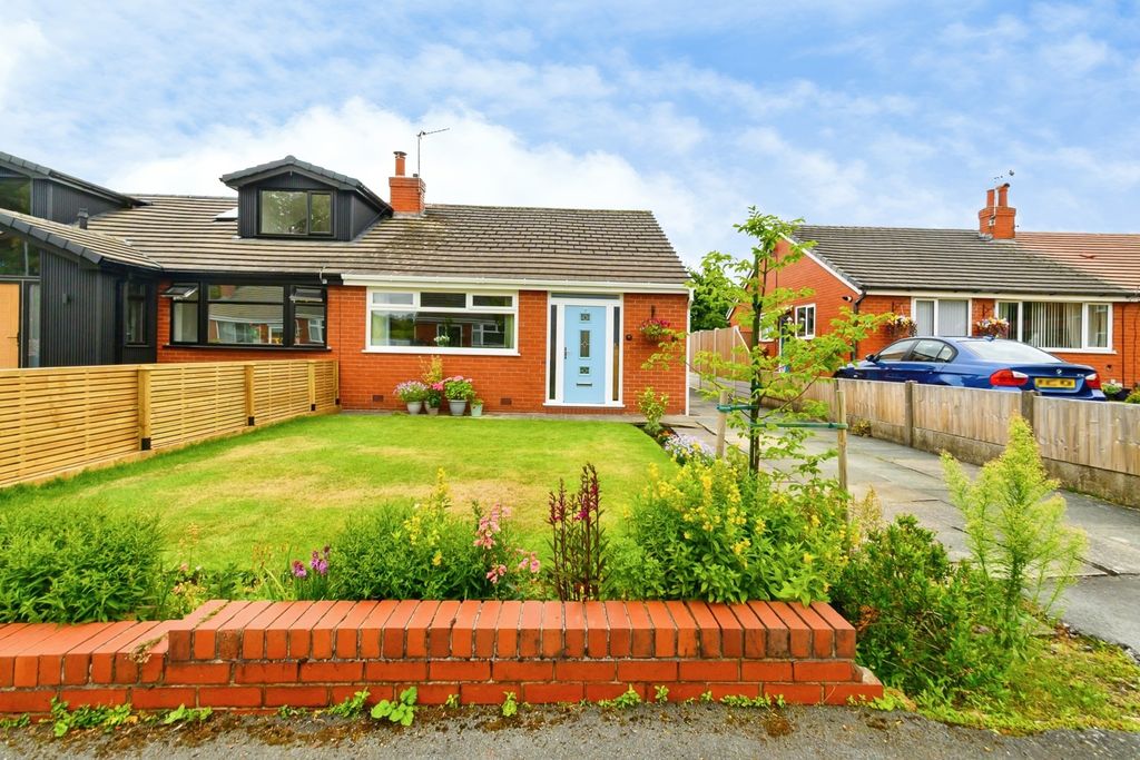 Property photo 1 of 19 Pbox-Img.Jpg