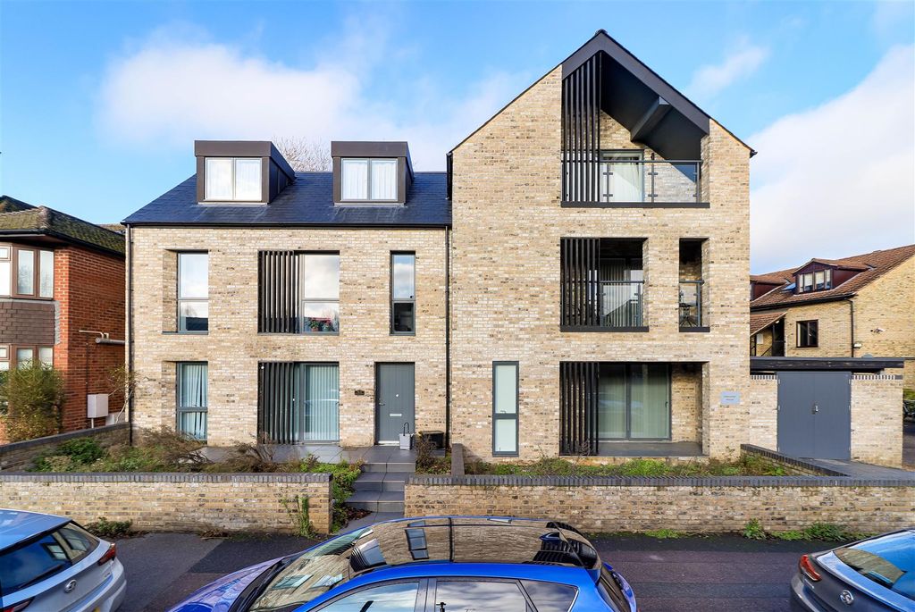 Additional image 14 of 1 bed flat for saleAttewater House, Water Street CB4