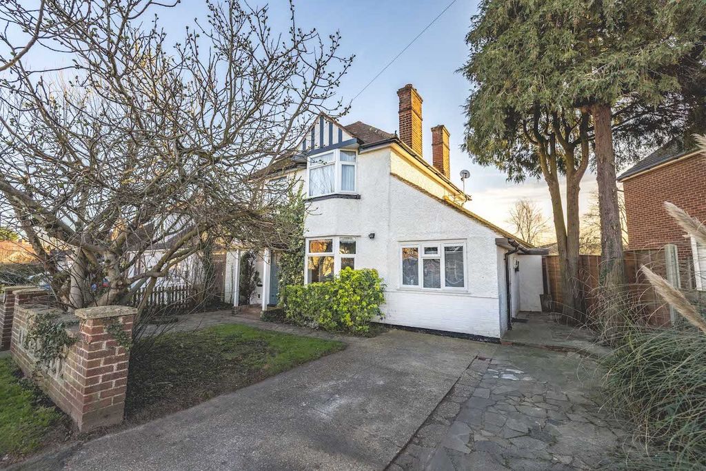 Property photo 1 of 16