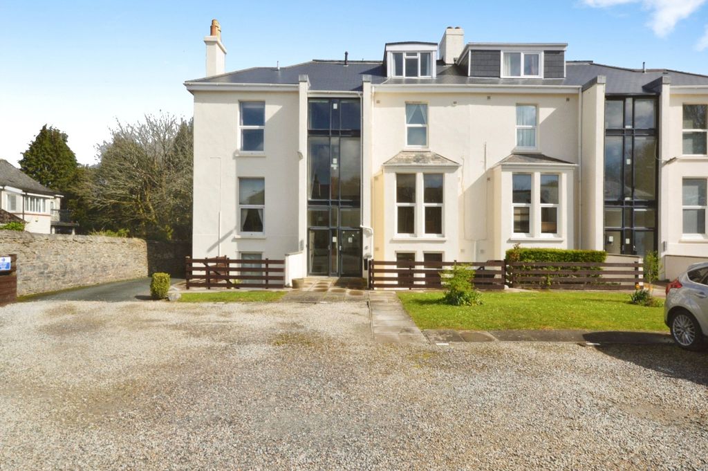 Property photo 1 of 11 1 - Picture No. 08