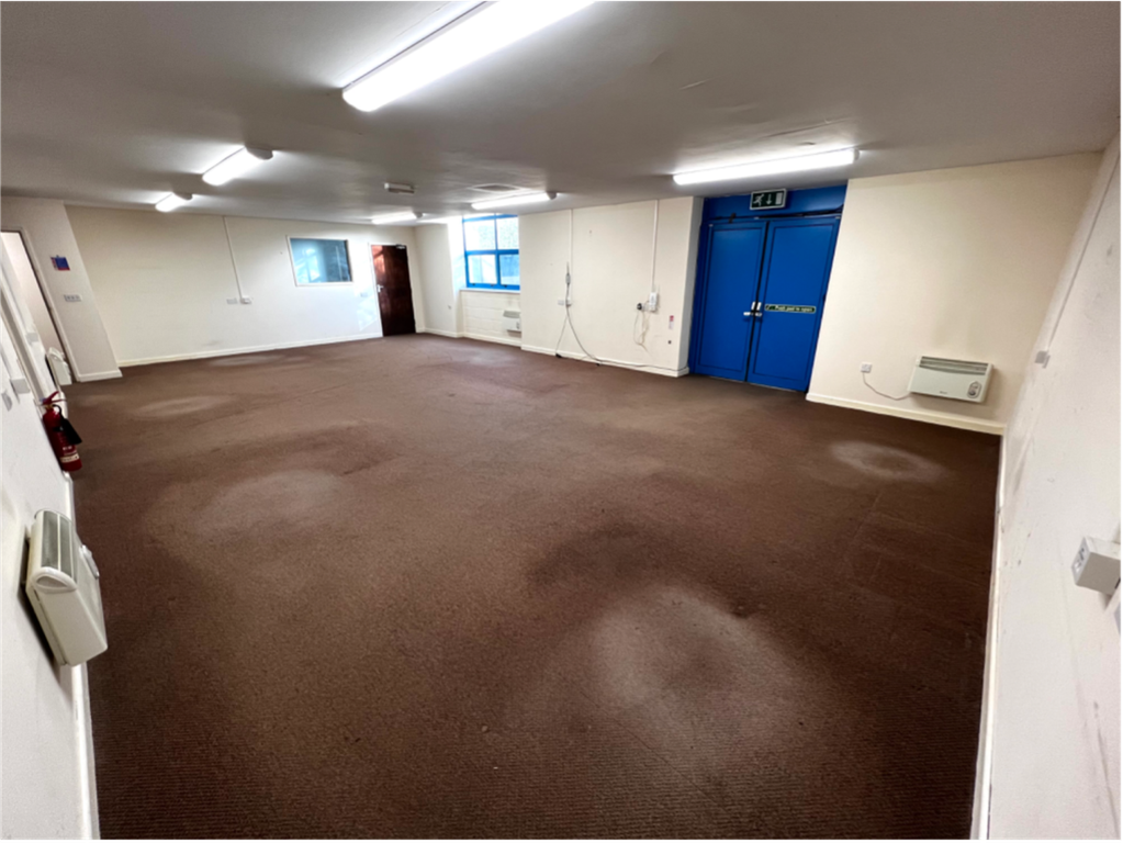 Property photo 3 of 3