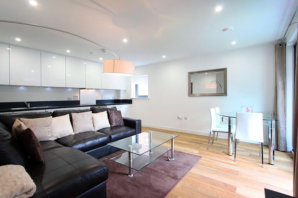 Property photo 3 of 14