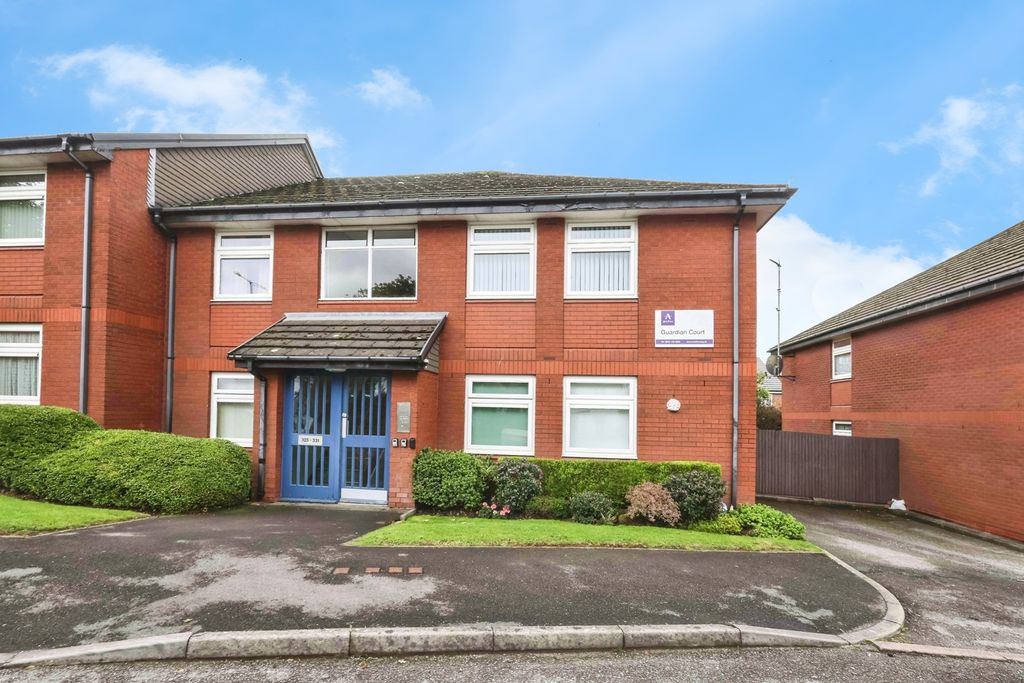 Property photo 1 of 15 Photo