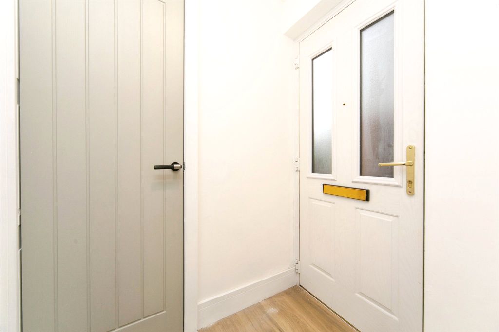 Property photo 3 of 23 Picture No. 13