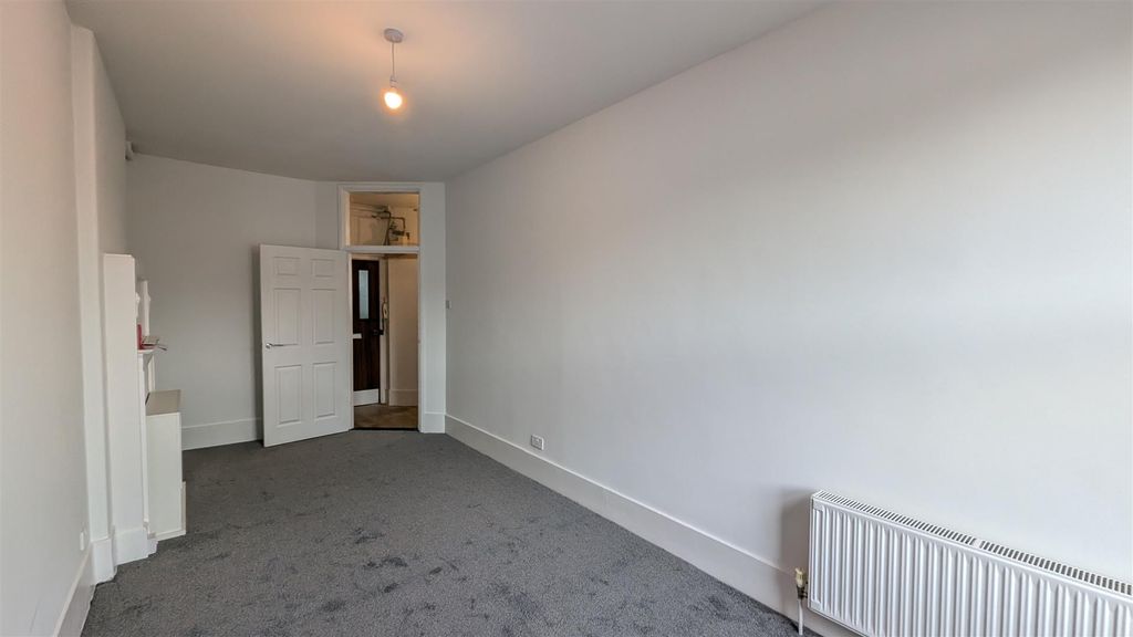 Property photo 3 of 9 Pxl_20260206_142547749.Jpg