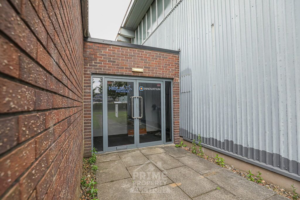 Property photo 2 of 55