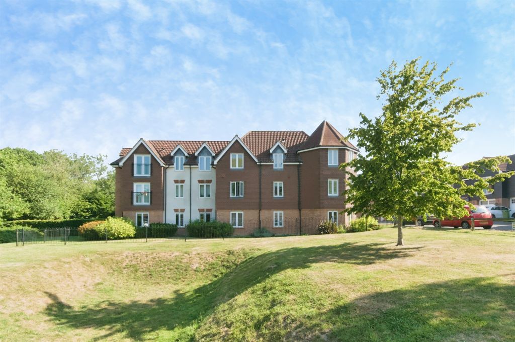 Property photo 1 of 12
