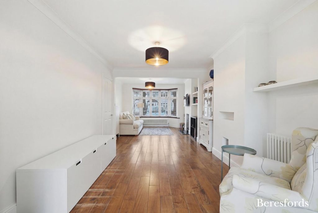 Property photo 3 of 24 Picture No. 09