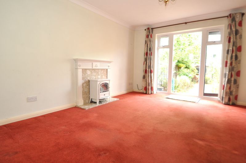 Property photo 3 of 7 Photo 7
