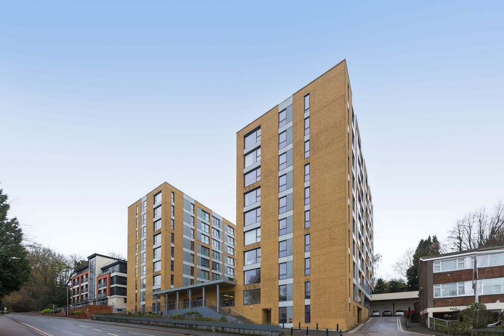 Property photo 1 of 6