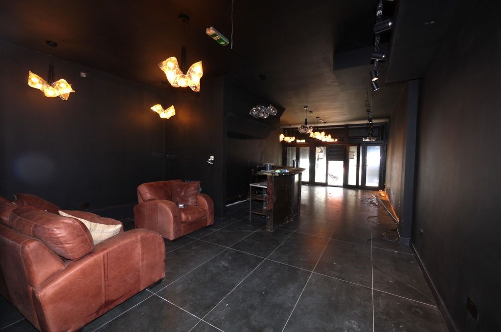 Property photo 2 of 10 4146102
