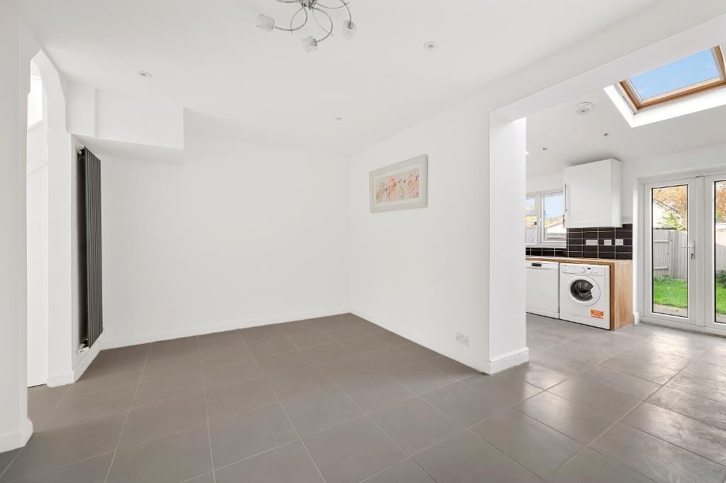 Property photo 3 of 15 Photo 3