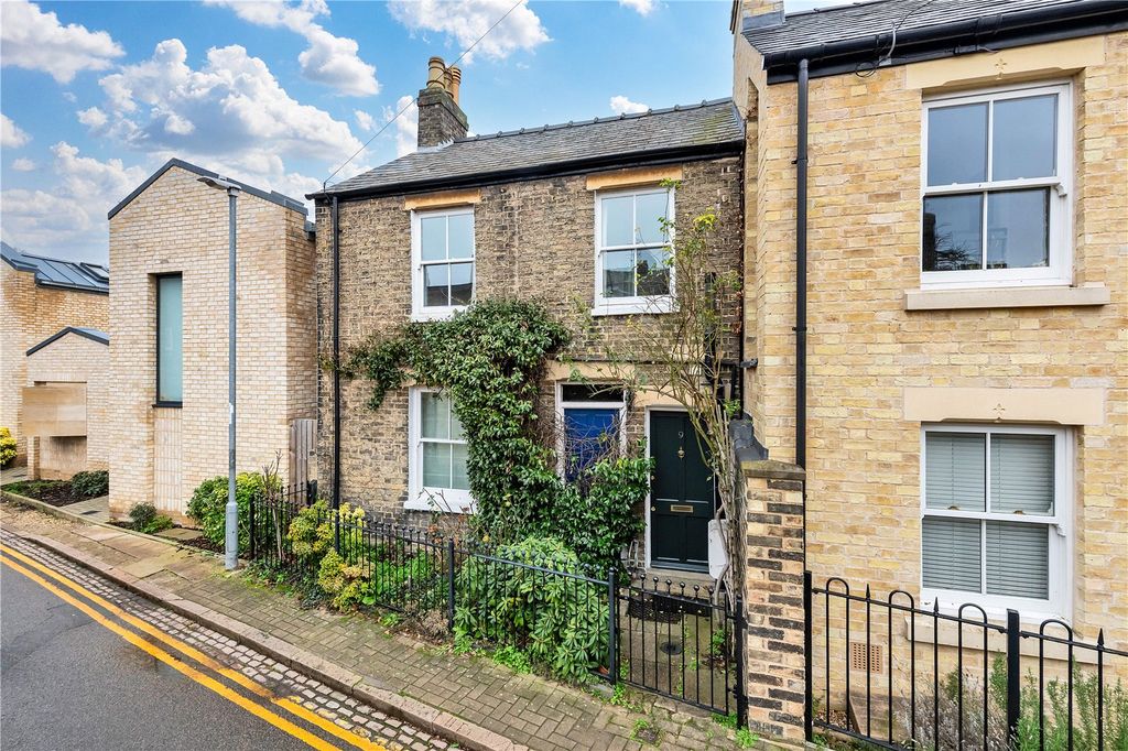 Property photo 1 of 22 Picture No. 01