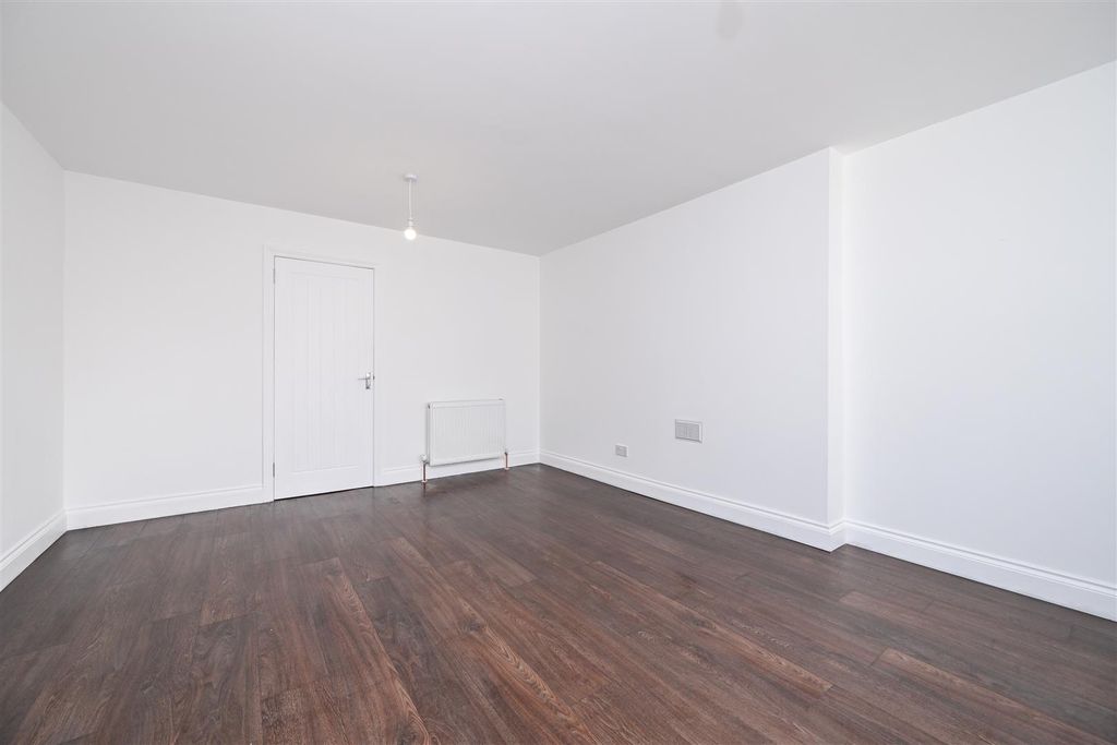 Property photo 2 of 14 2.Jpg