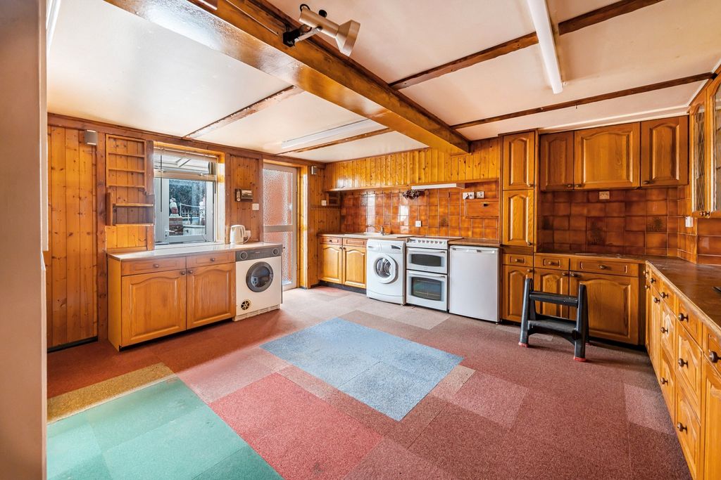 Property photo 2 of 27 2 - Kitchen/Dining Room