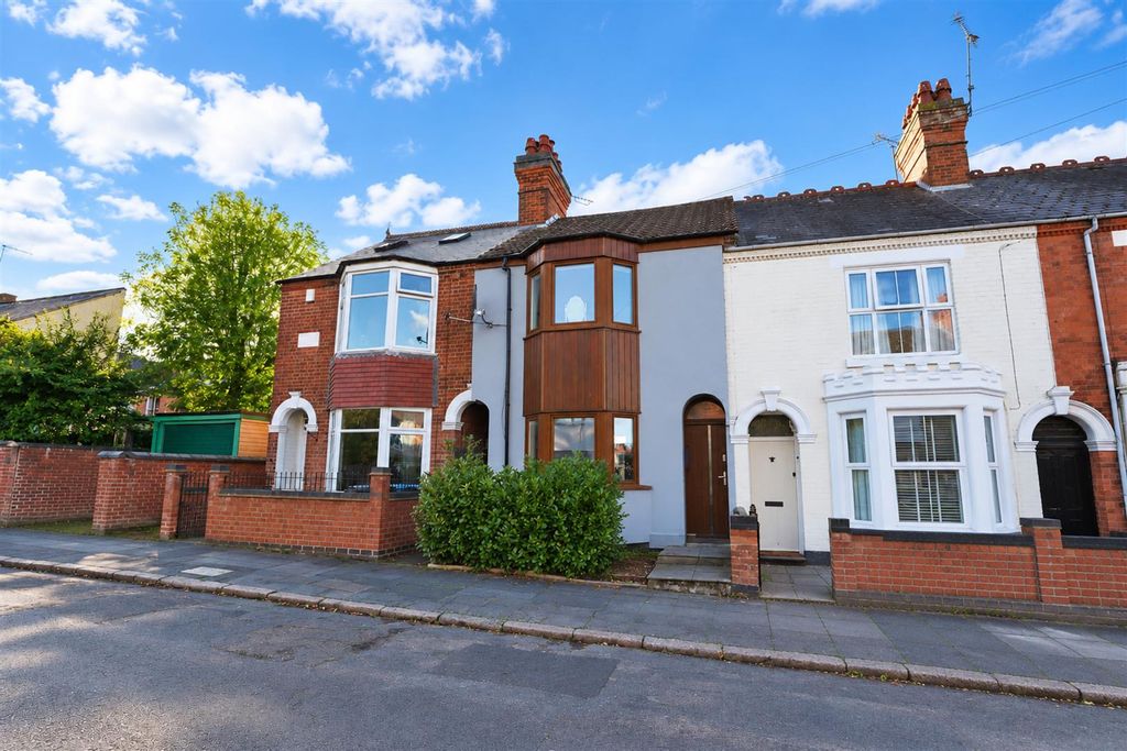 Property photo 1 of 17 01.Jpg