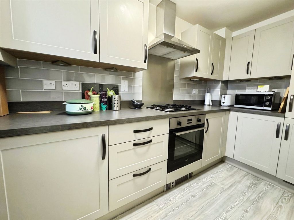 Property photo 3 of 9 Picture No. 05