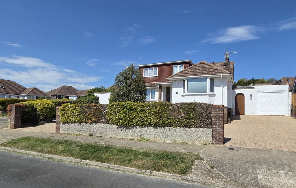 Property photo 1 of 39