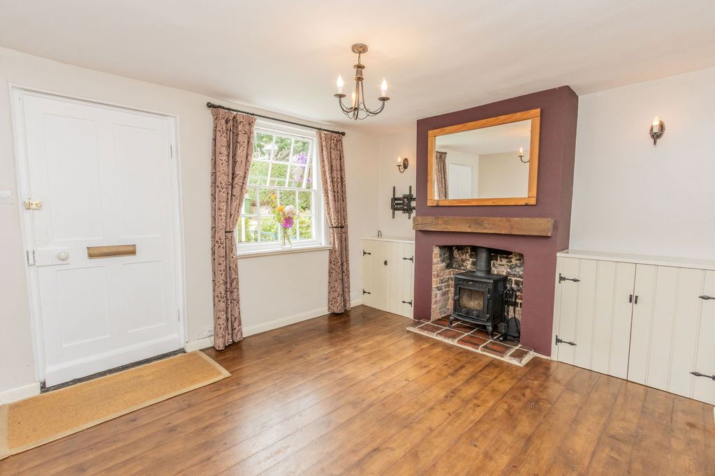 Property photo 3 of 16