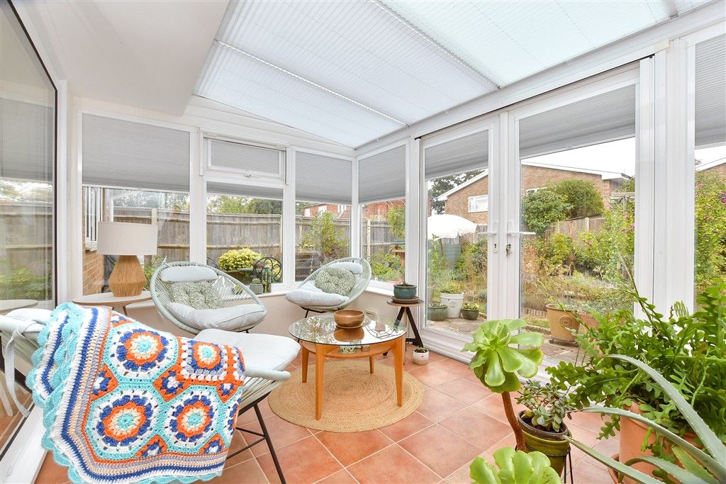 Property photo 3 of 17 Conservatory