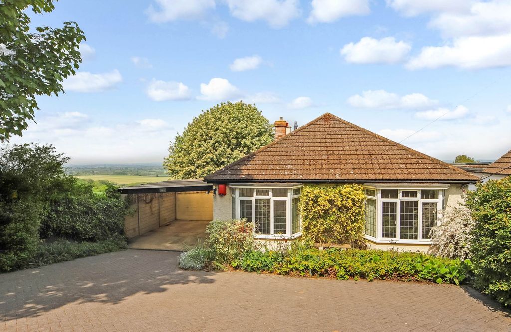 Property photo 1 of 29