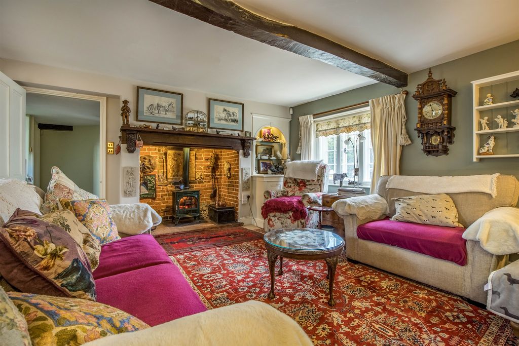 Property photo 3 of 18