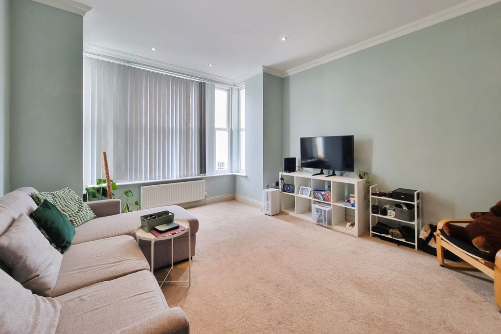 Property photo 2 of 9 20260518_133308