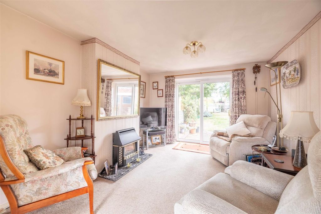 Property photo 2 of 15 Ra55 (12 Of 18).Jpg