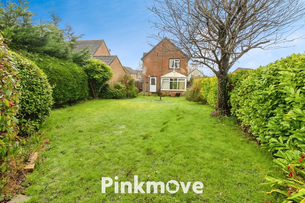 Property photo 3 of 24