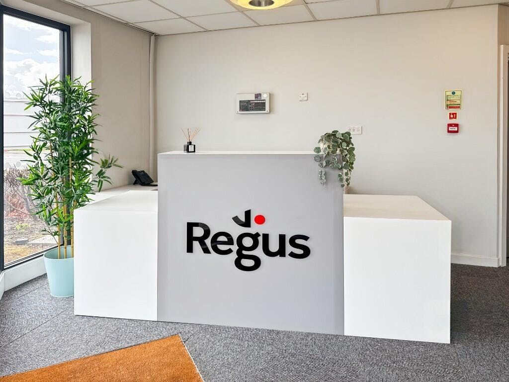 Property photo 3 of 8 129853_UK2Ws8028_Img_02_0002.Jpeg