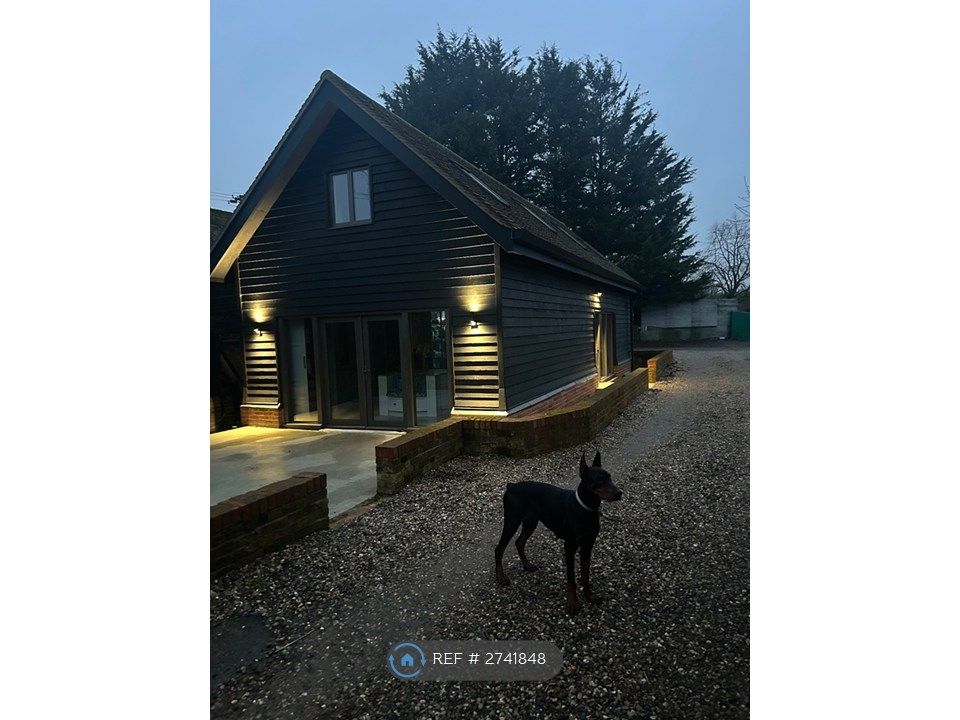 Property photo 1 of 5