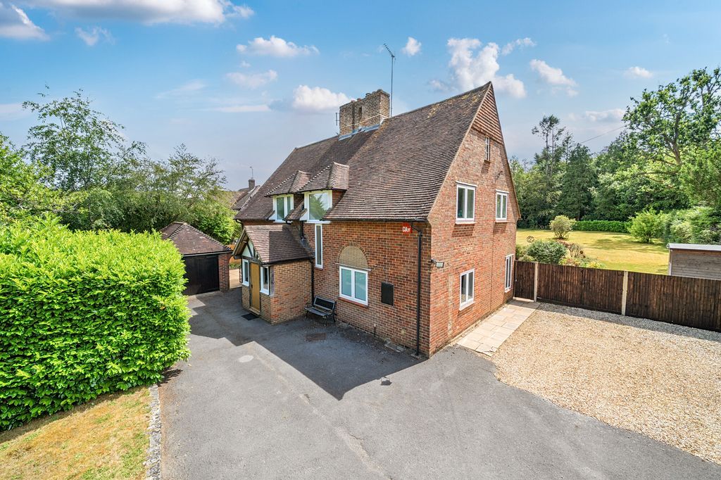 Property photo 2 of 17