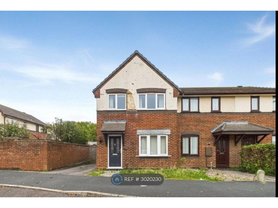 Property photo 2 of 11