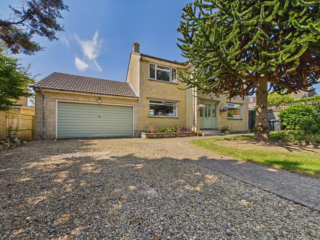 Property photo 1 of 15 Front