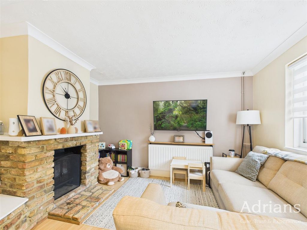 Property photo 1 of 17 Main Picture