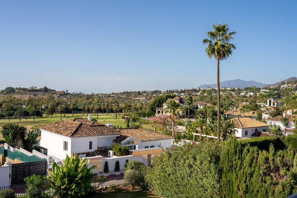 Property photo 2 of 25 Marbella Villa Esmarv177 2