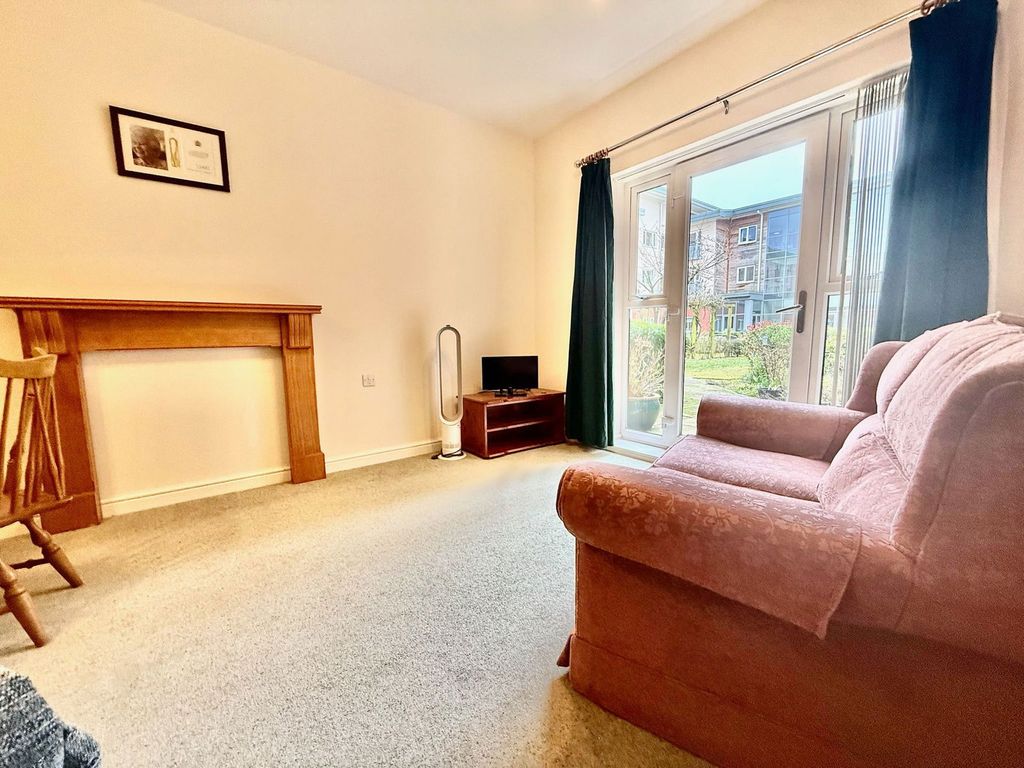 Property photo 3 of 16