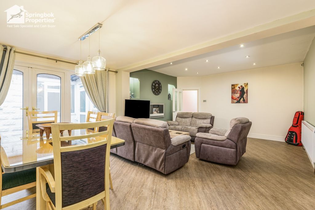 Property photo 3 of 19 Image 3