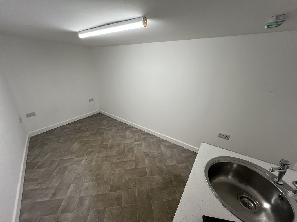 Property photo 2 of 20 Img_4563