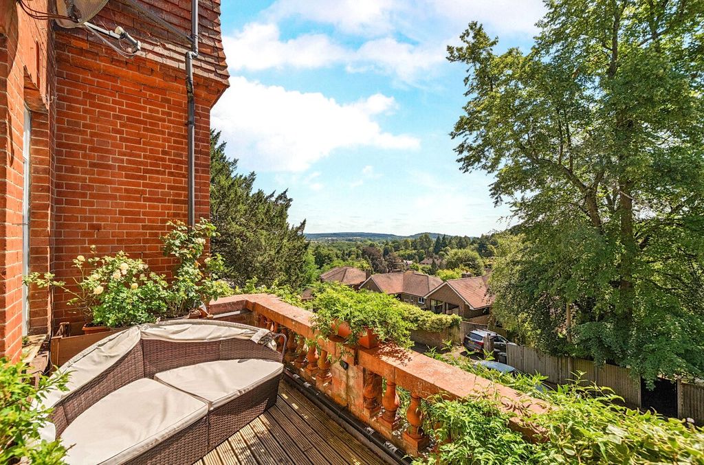 Property photo 2 of 21 Balcony