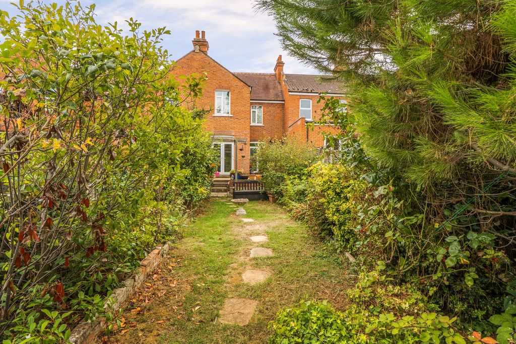 Property photo 3 of 14