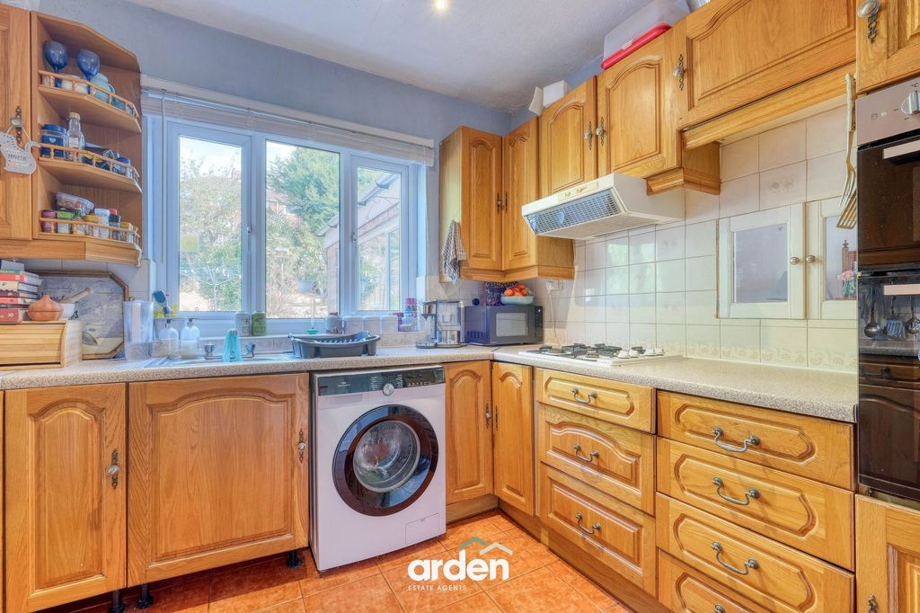 Property photo 2 of 15