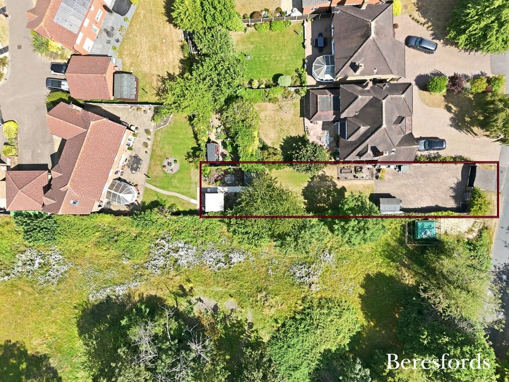 Property photo 2 of 31 Picture No. 52