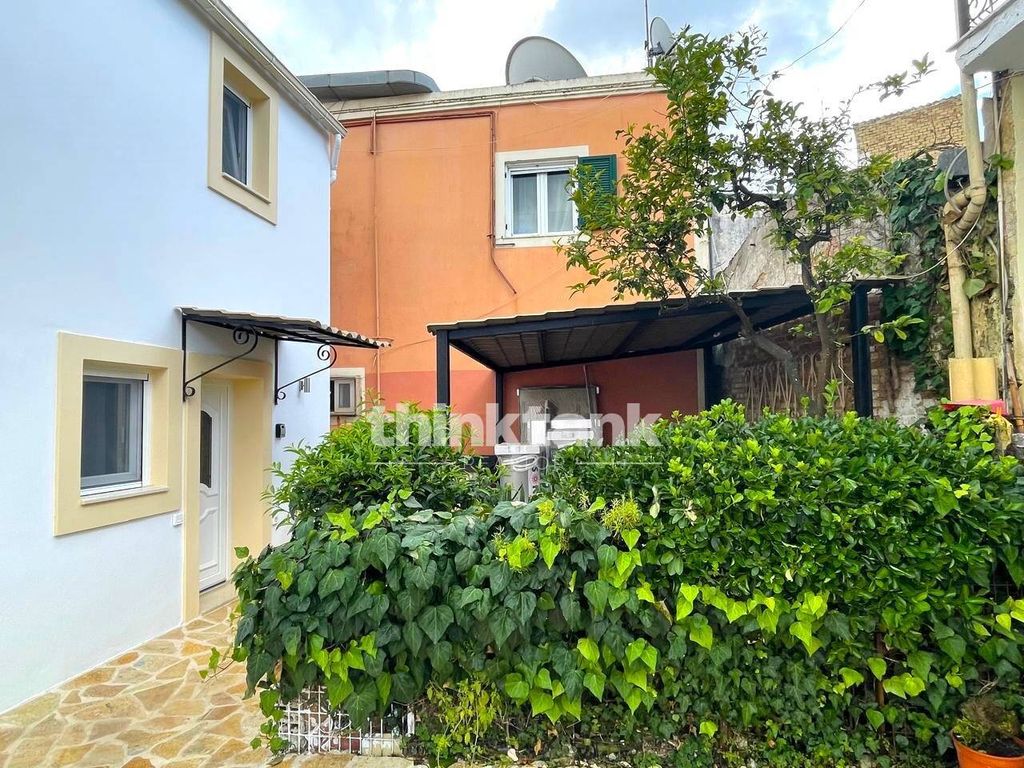 Property photo 3 of 33
