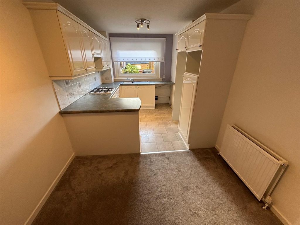 Property photo 3 of 10 2H.Jpeg