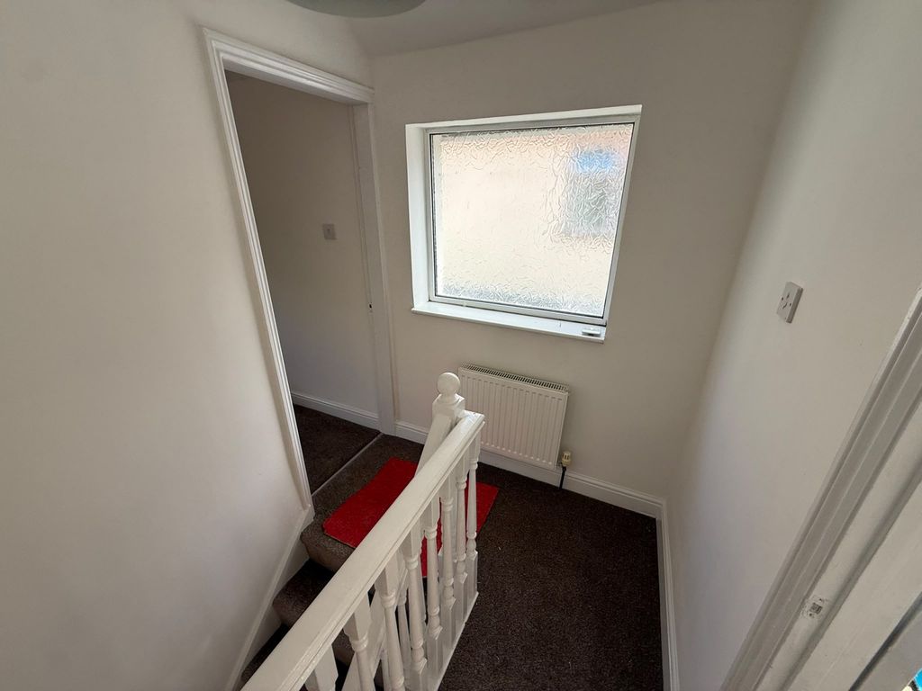 Property photo 3 of 11 Gallery