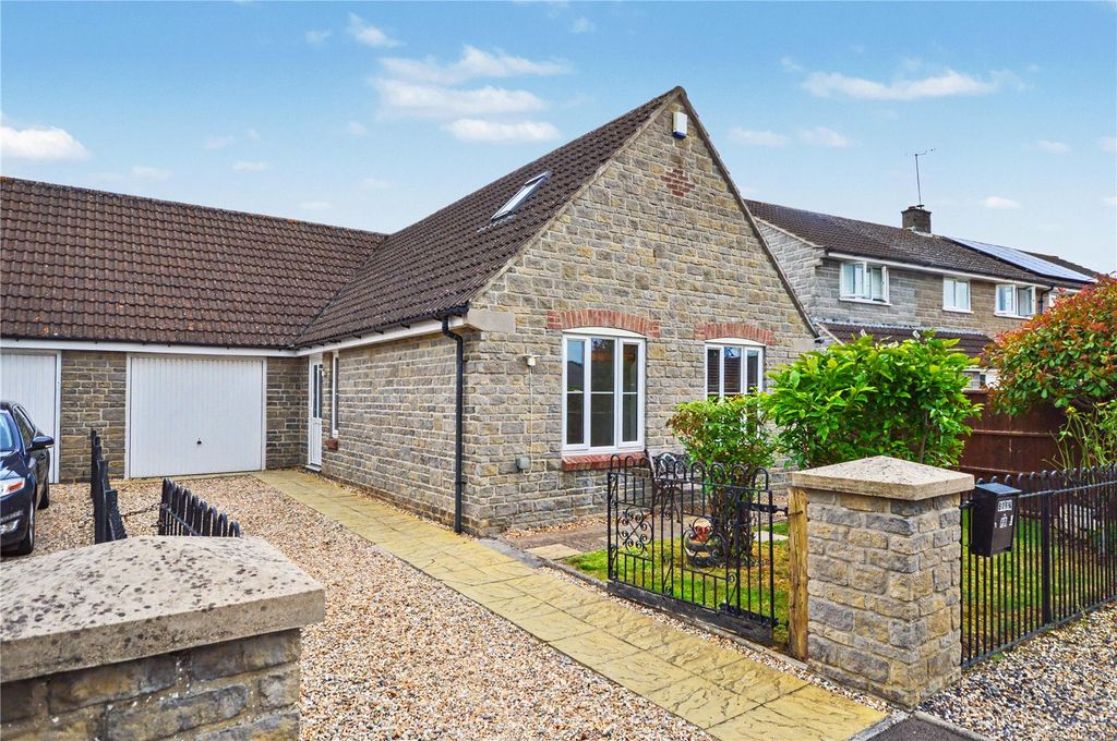 Property photo 1 of 17 Picture No. 28